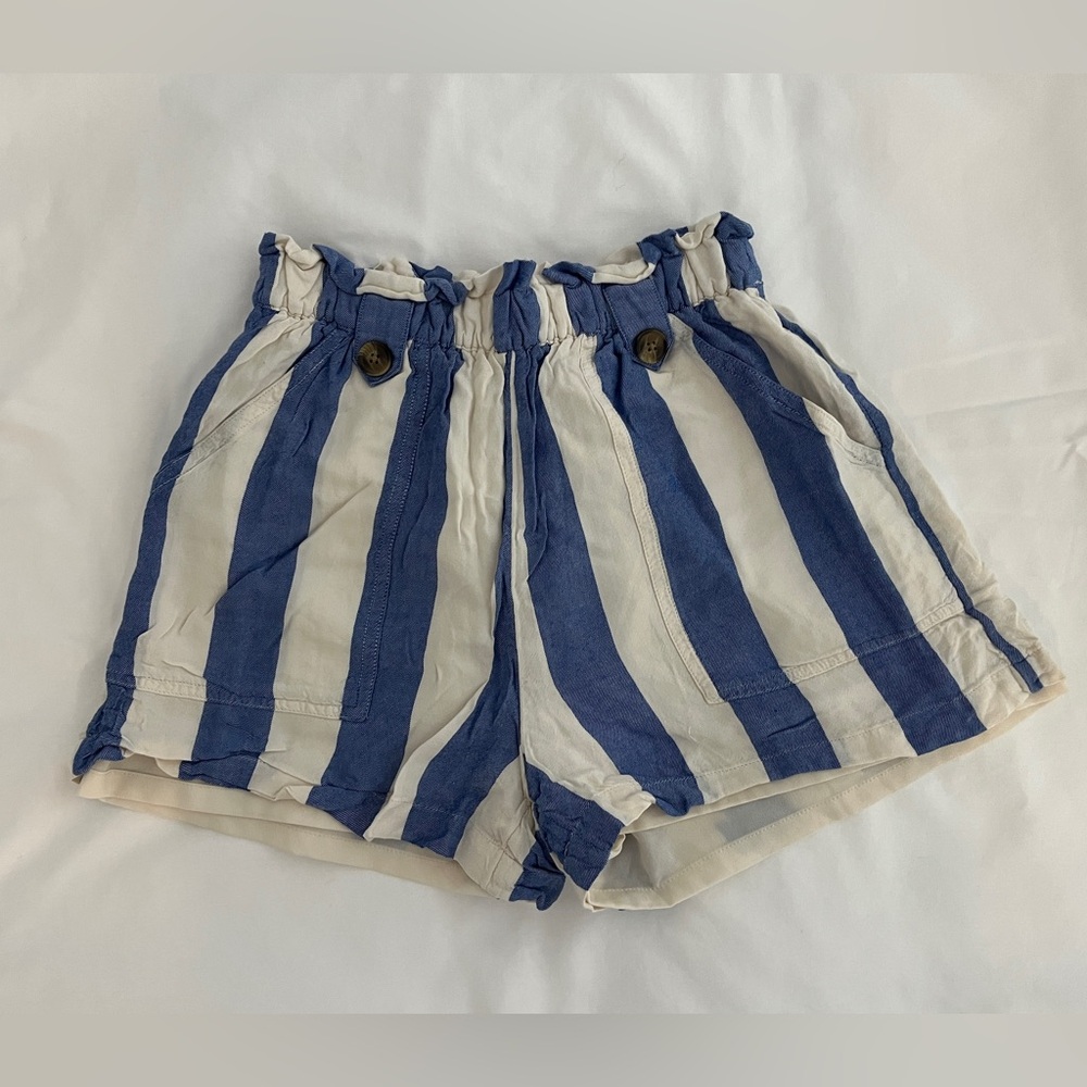 American Eagle Outfitters Paper Bag Shorts